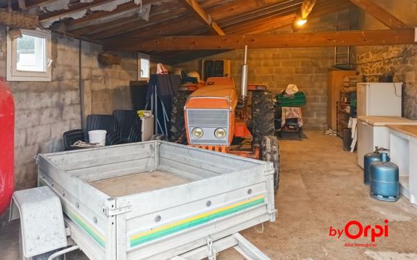 Maison à vendre    4 pièces •  Treignat