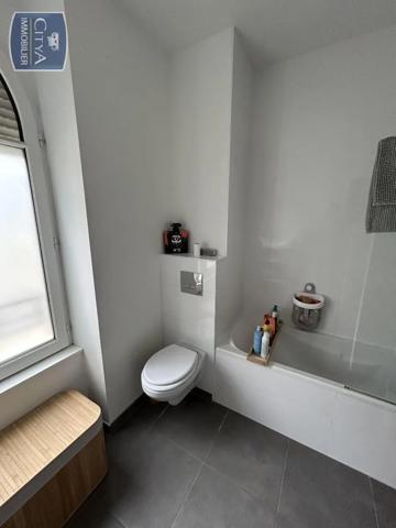 Appartement à louer 2 pièces 48.81m²