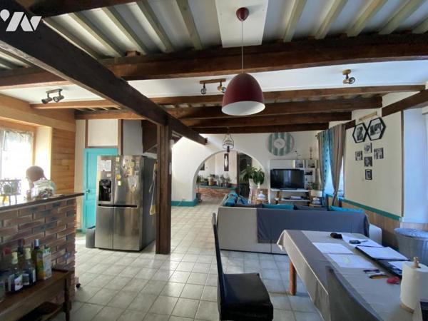 Ensemble immobilier près de la mer