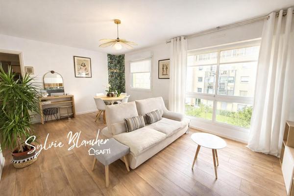 APPARTEMENT 68 M2 - 2 CHAMBRES - GARAGE ET CAVE