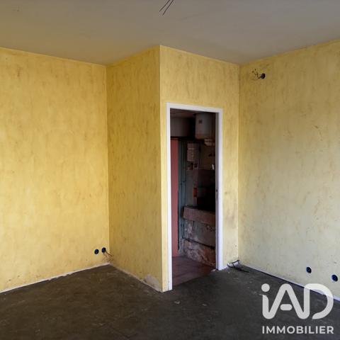 Immeuble à vendre 114 m² Bourg-Lastic