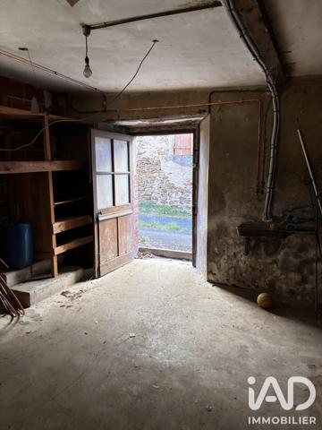 Immeuble à vendre 114 m² Bourg-Lastic