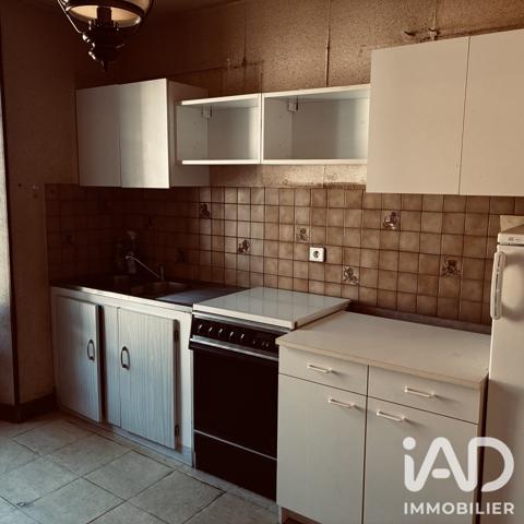 Immeuble à vendre 114 m² Bourg-Lastic
