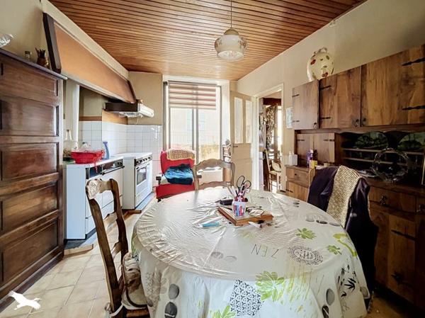 Maison 129 000 € Ussac 4 p 84 m² DPE E