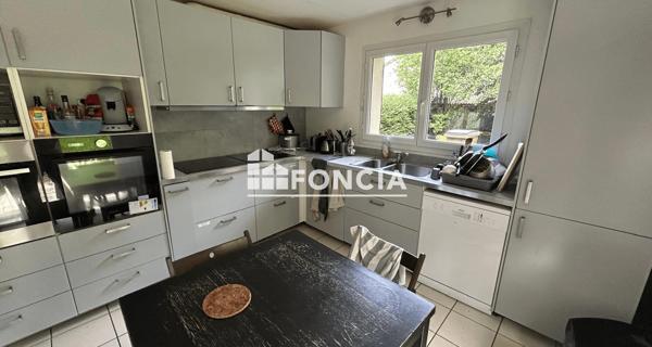 Location Chambre 9.72 m² - Evry 91000
