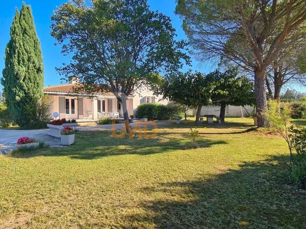 Maison 3 chambres - dépendance - piscine - pool house - 2 garages