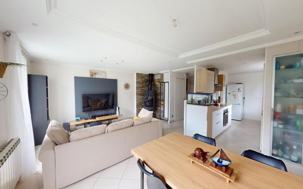 Maison à vendre    5 pièces • 88,83 m2 Bailly-Romainvilliers