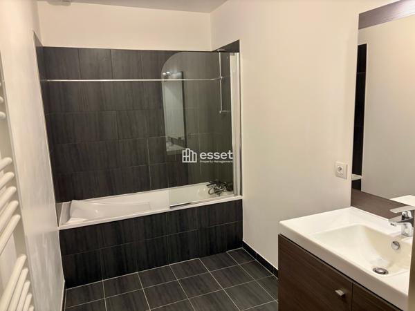 Location Appartement 4 pièces 75.7 m² - Boulogne-billancourt 92100