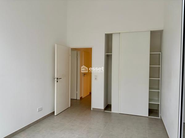 Location Appartement 4 pièces 75.7 m² - Boulogne-billancourt 92100