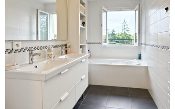Maison à vendre    5 pièces • 150 m2 Rambouillet