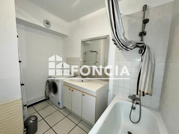 Location Appartement meublé 2 pièces 44.74 m² - 17 PLACE NAPOLEON III Brest 29200