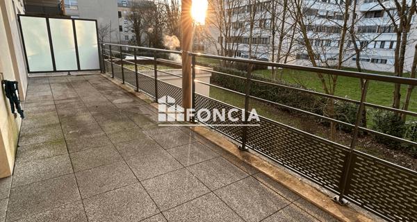 Location Appartement 3 pièces 53.85 m² - Savigny-le-temple 77176
