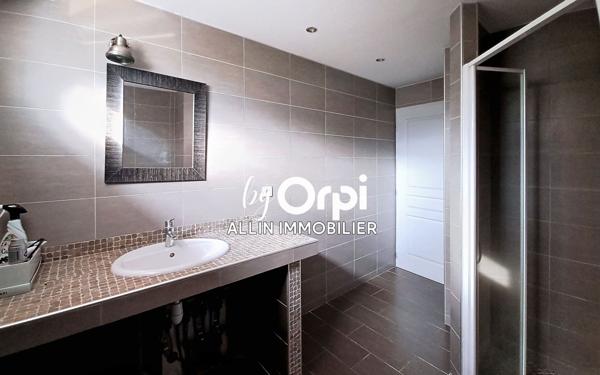 Maison à vendre    12 pièces •  Lépaud