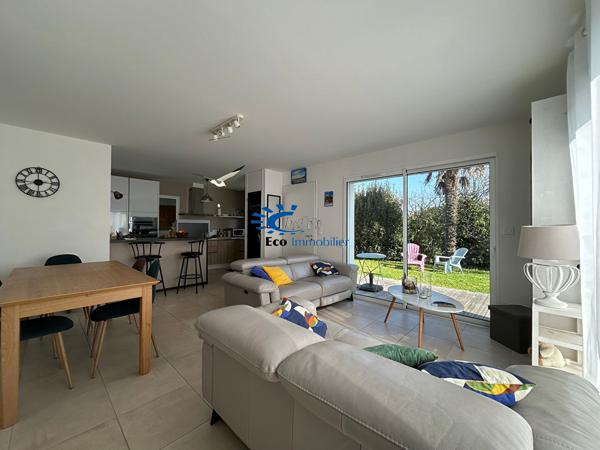 LA ROCHELLE MAISON PLAIN-PIED 2 CHAMBRES + BUREAU ET STUDIO INDEPENDANT GARAGE JARDIN La rochelle LA ROCHELLE MAISON PLAIN-PIED 2 CHAMBRES + BUREAU ET STUDIO INDEPENDANT GARAGE JARDIN La rochelle