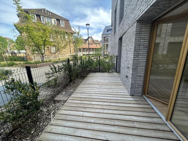 Location Appartement 2 pièces 54 m² - Versailles 78000