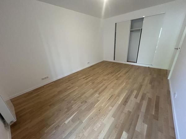 Location Appartement 2 pièces 54 m² - Versailles 78000