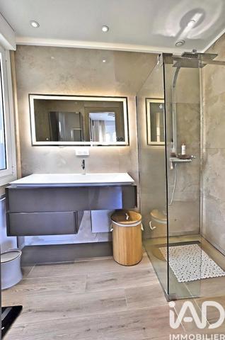 Maison à vendre 7 pièces 326 m² Mandelieu-la-Napoule