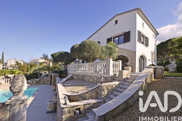 Maison à vendre 7 pièces 326 m² Mandelieu-la-Napoule