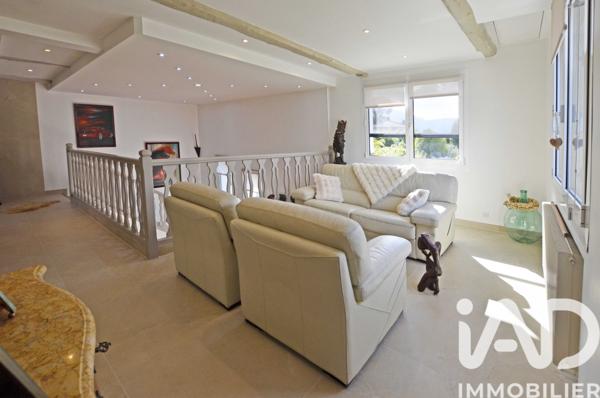 Maison à vendre 7 pièces 326 m² Mandelieu-la-Napoule