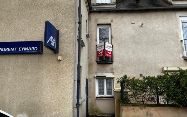 Appartement à vendre    1 pièce • 43,43 m2 Montmarault