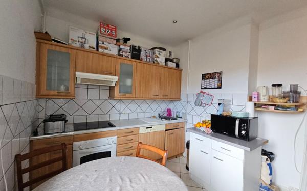 Appartement à vendre    3 pièces • 72,84 m2 Saint-Étienne