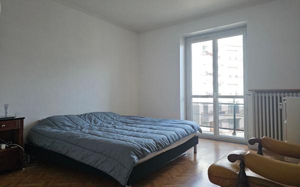Appartement à vendre    3 pièces • 72,84 m2 Saint-Étienne