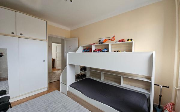 Appartement à vendre    3 pièces • 72,84 m2 Saint-Étienne