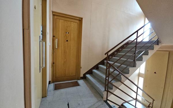 Appartement à vendre    3 pièces • 72,84 m2 Saint-Étienne