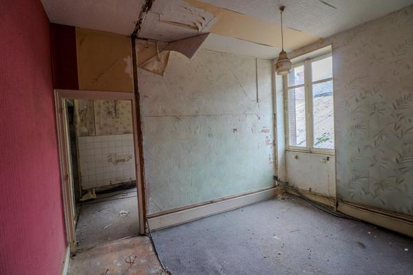 Immeuble La Guerche Sur L Aubois, investissement, 2h30 de Paris, location