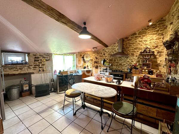 Maison à Sérigné 186 m2