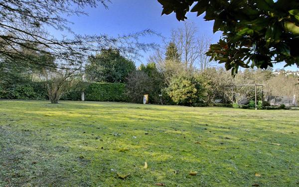 Terrain à vendre    Fontaines-Saint-Martin