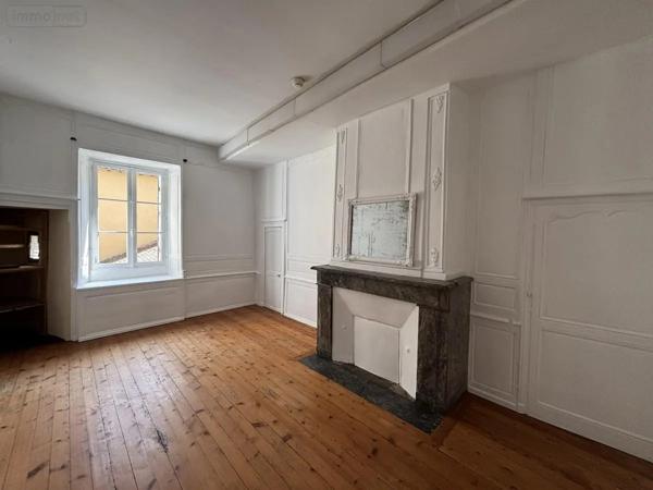 Location - Maison Laval 53000 7 pièces 217 m 2