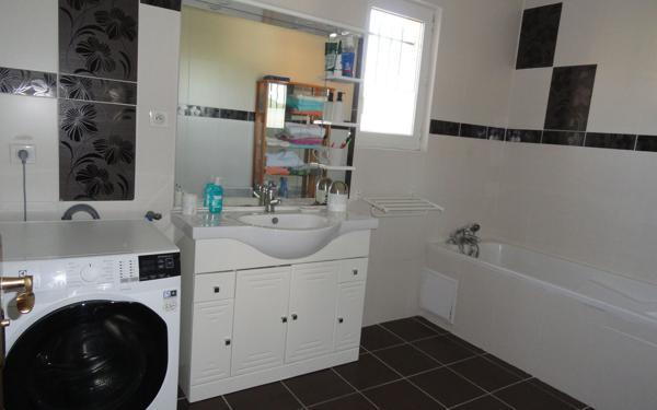 Maison à vendre    5 pièces •  Aubignosc