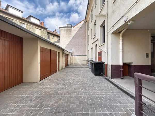 IMMEUBLE DE RAPPORT EN MONOPROPRIÉTÉ ? MELUN - 263.73 m2