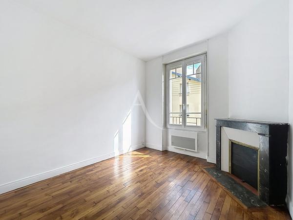 IMMEUBLE DE RAPPORT EN MONOPROPRIÉTÉ ? MELUN - 263.73 m2