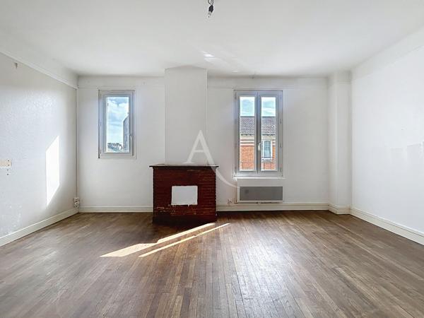 IMMEUBLE DE RAPPORT EN MONOPROPRIÉTÉ ? MELUN - 263.73 m2