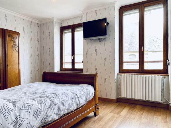 Vente Immeuble145 m² - 6 Pièces - ST SAUVEUR LE VICOMTE (50390)