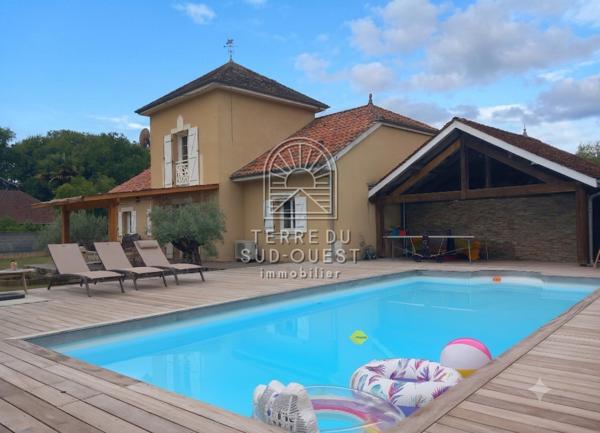 Maison 7 pièce(s) 3 chambre(s) 148.05 m²