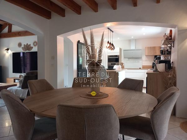 Maison 7 pièce(s) 3 chambre(s) 148.05 m²
