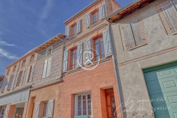 Maison
         5 pièces
        - 130 m² Exclusivité 108 500 € *