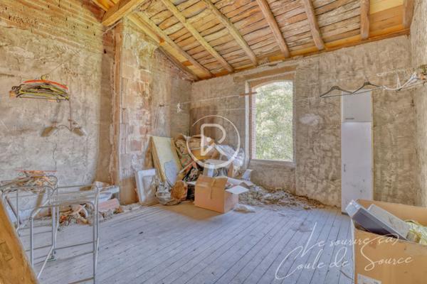 Maison
         5 pièces
        - 130 m² Exclusivité 108 500 € *