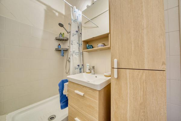 ROYAN PROCHE PLAGE ET MARCHE- HYPER CENTRE Royan