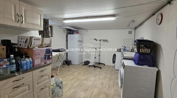 PROCHE MAINTENON RAVISSANTE MAISON DE 140m², 4 CHAMBRES