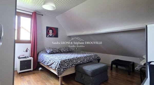 PROCHE MAINTENON RAVISSANTE MAISON DE 140m², 4 CHAMBRES