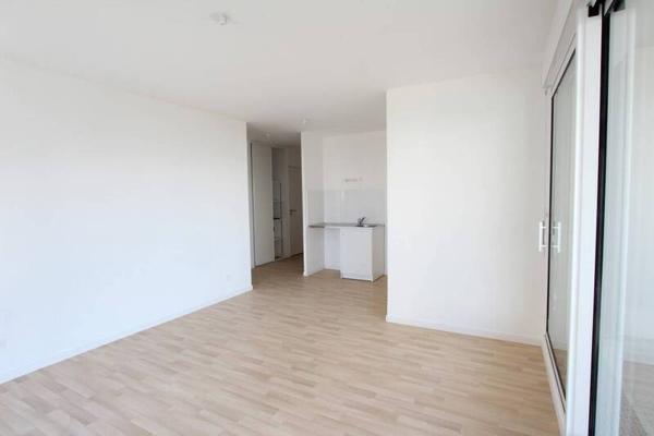 Appartement 2 pièces                                        - 44400 Rezé Réf : 11925