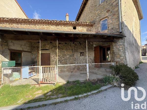Maison de village 5 pièces de 135 m² à Colombier-le-Jeune (07270)