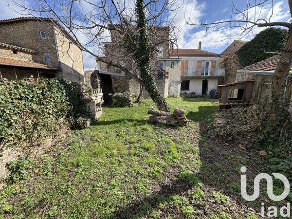 Maison de village 5 pièces de 135 m² à Colombier-le-Jeune (07270)