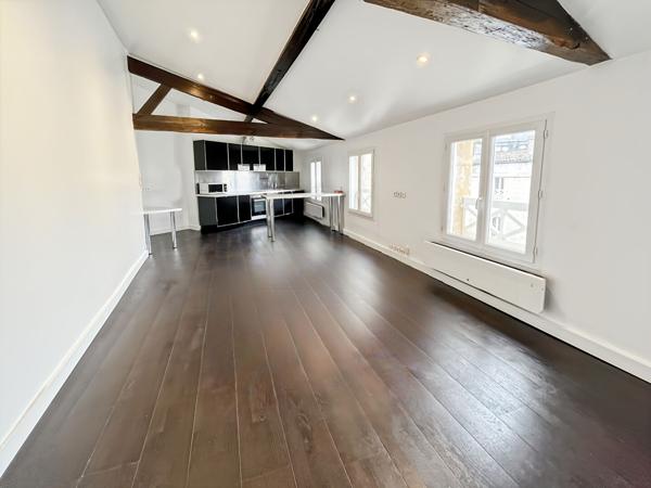 A vendre Bordeaux centre Appartement T2 GALERIES BORDELAISES