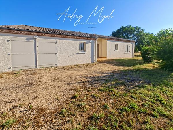 Maison de plain-pied de 90m², proche commerces, avec garage, terrain plat et clôturé