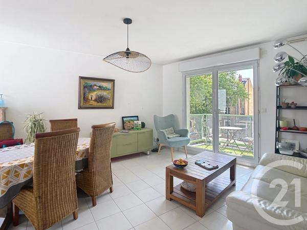 Appartement F3 à vendre  3 pièces - 66,50 m 2   ST SEBASTIEN SUR LOIRE  - 44